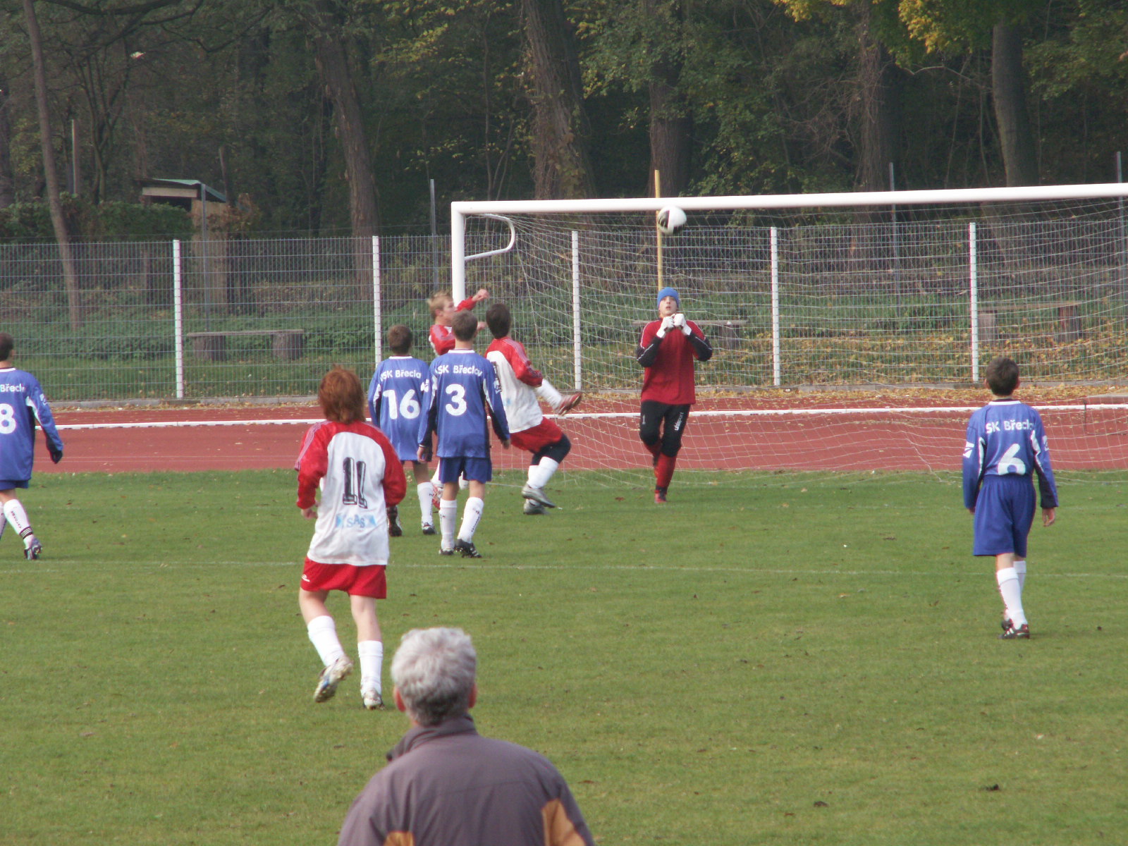 Fotbal vojta MSK-Mutěnice 3-0_23.10.2010 040