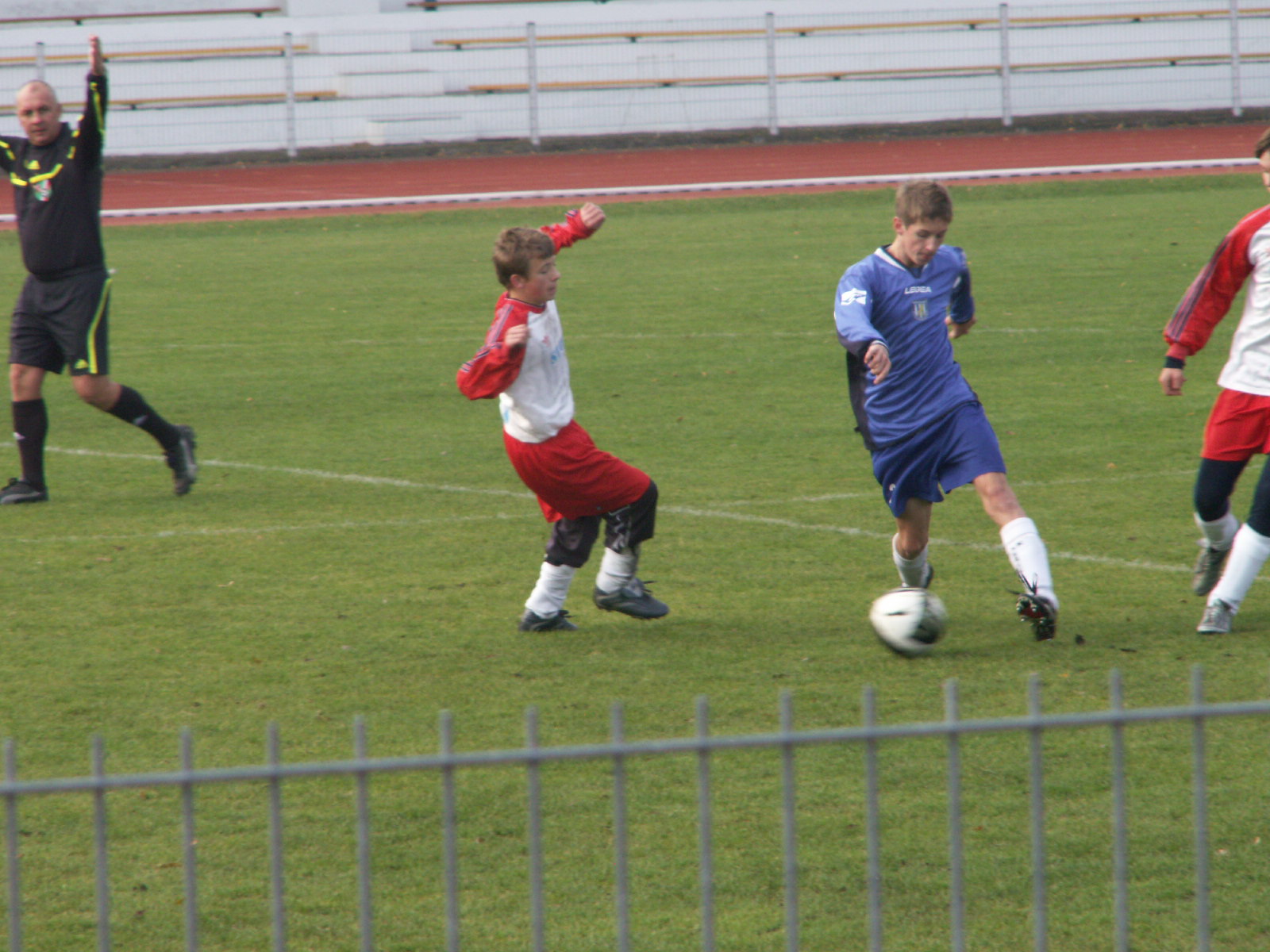 Fotbal vojta MSK-Mutěnice 3-0_23.10.2010 057